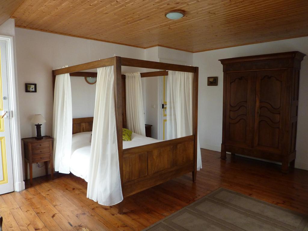 B&B Le Domaine Des Soyeux Saint-Julien-Molin-Molette Bagian luar foto